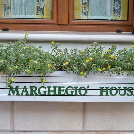דירות צ'לייה מספיקה Marghegio' House מראה חיצוני תמונה