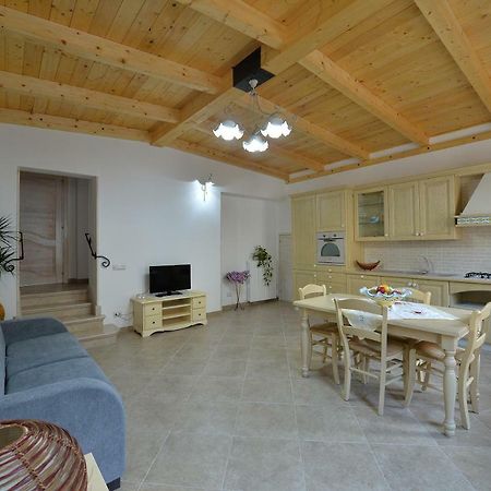 דירות צ'לייה מספיקה Marghegio' House מראה חיצוני תמונה